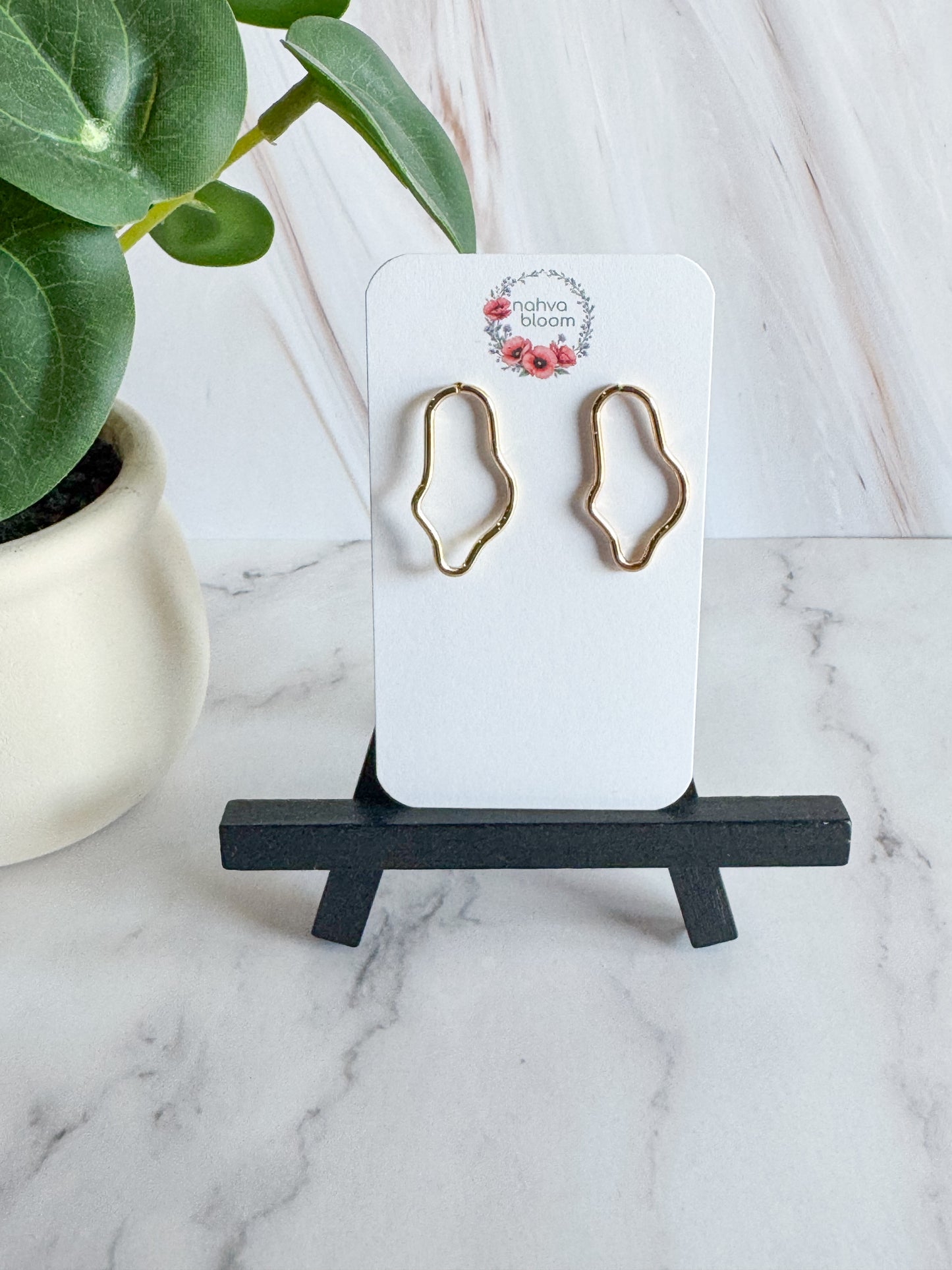 irregular shaped studs in gold