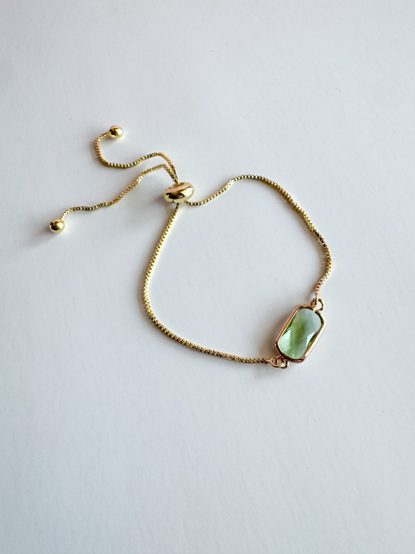 bracelet in light green