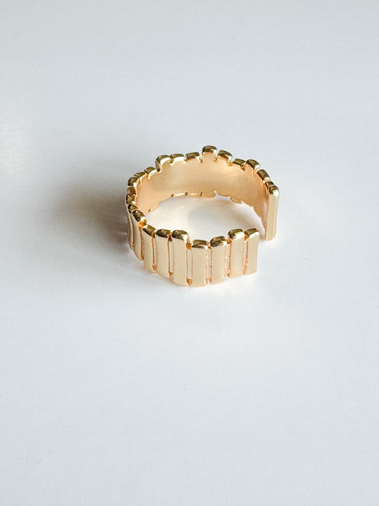 chunky gold ring
