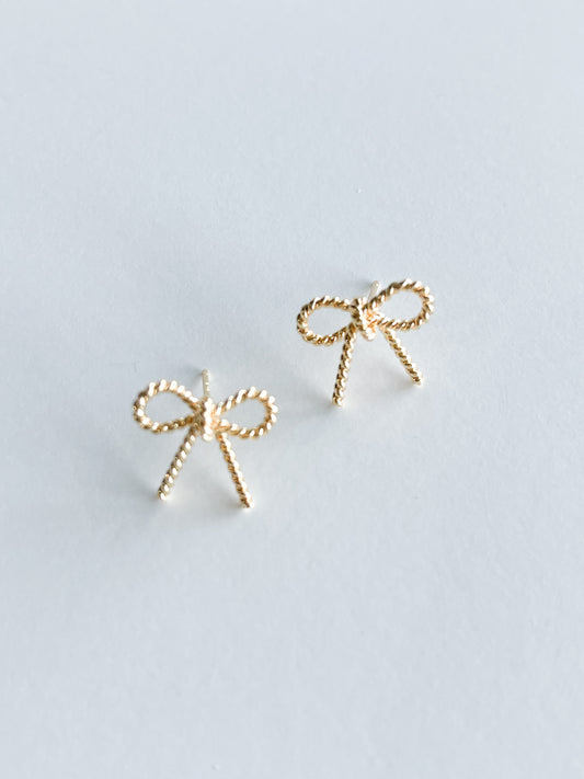 roped bow studs
