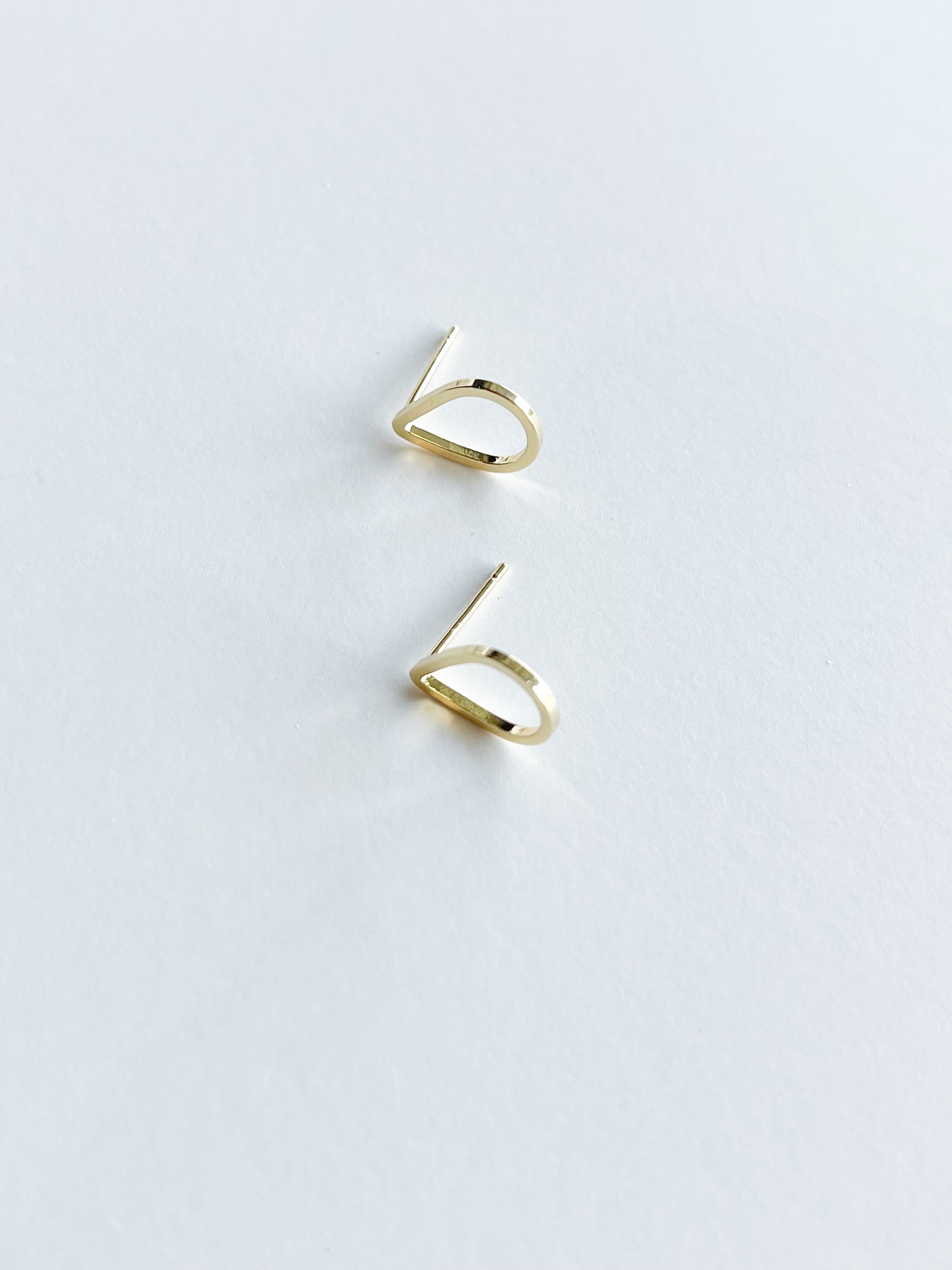teardrop studs