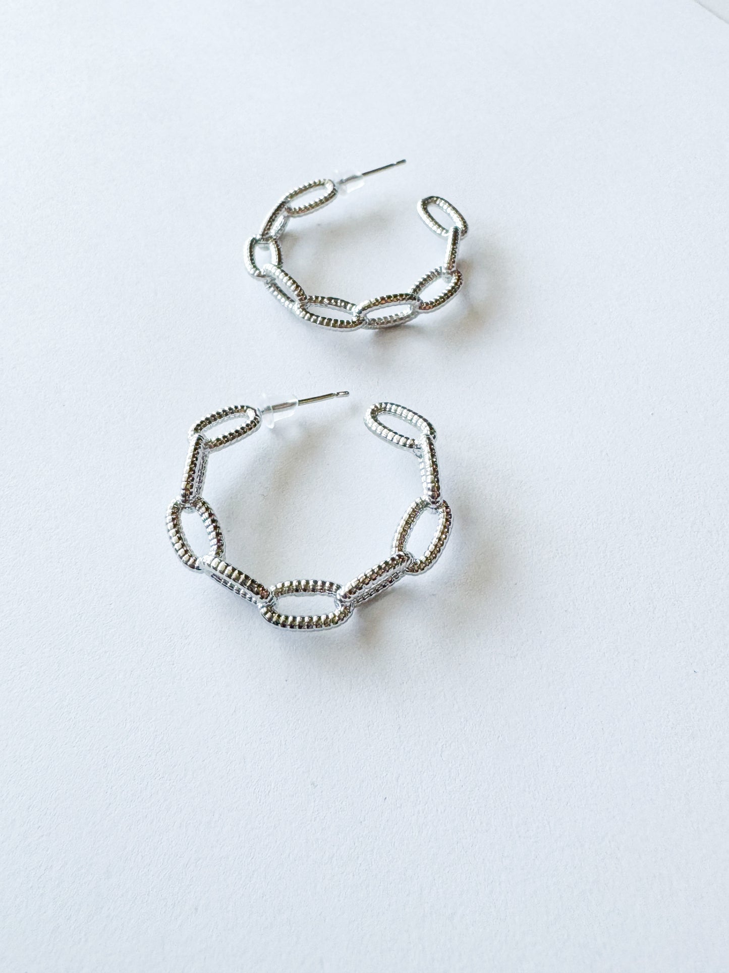 chain hoops in white gold