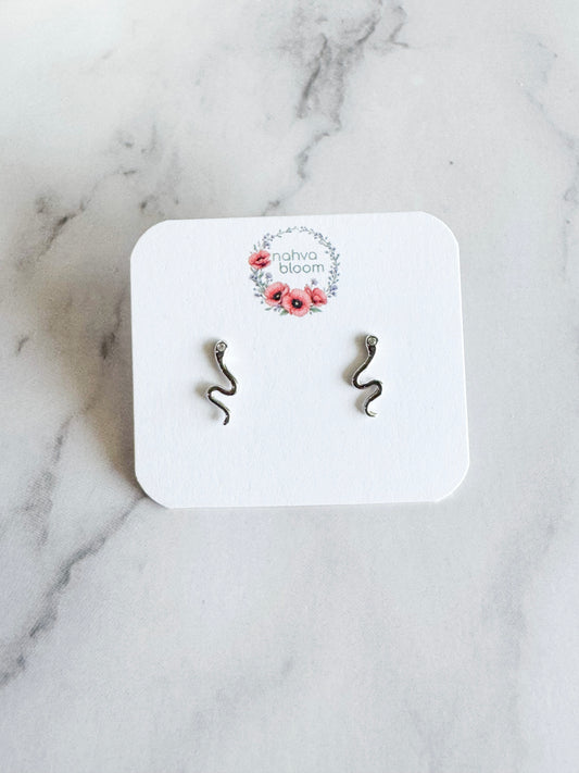mini snake studs in silver