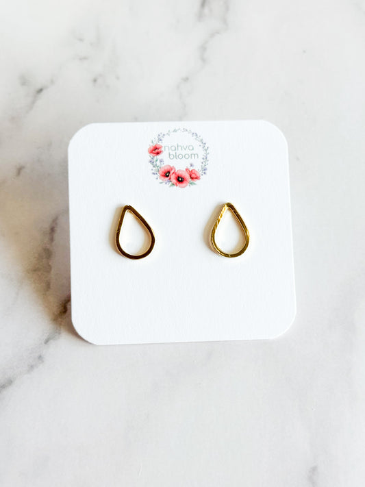 teardrop studs