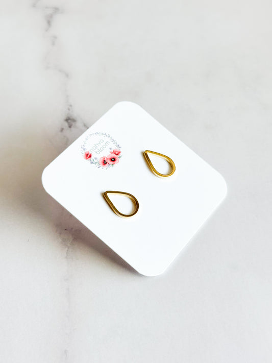 teardrop studs