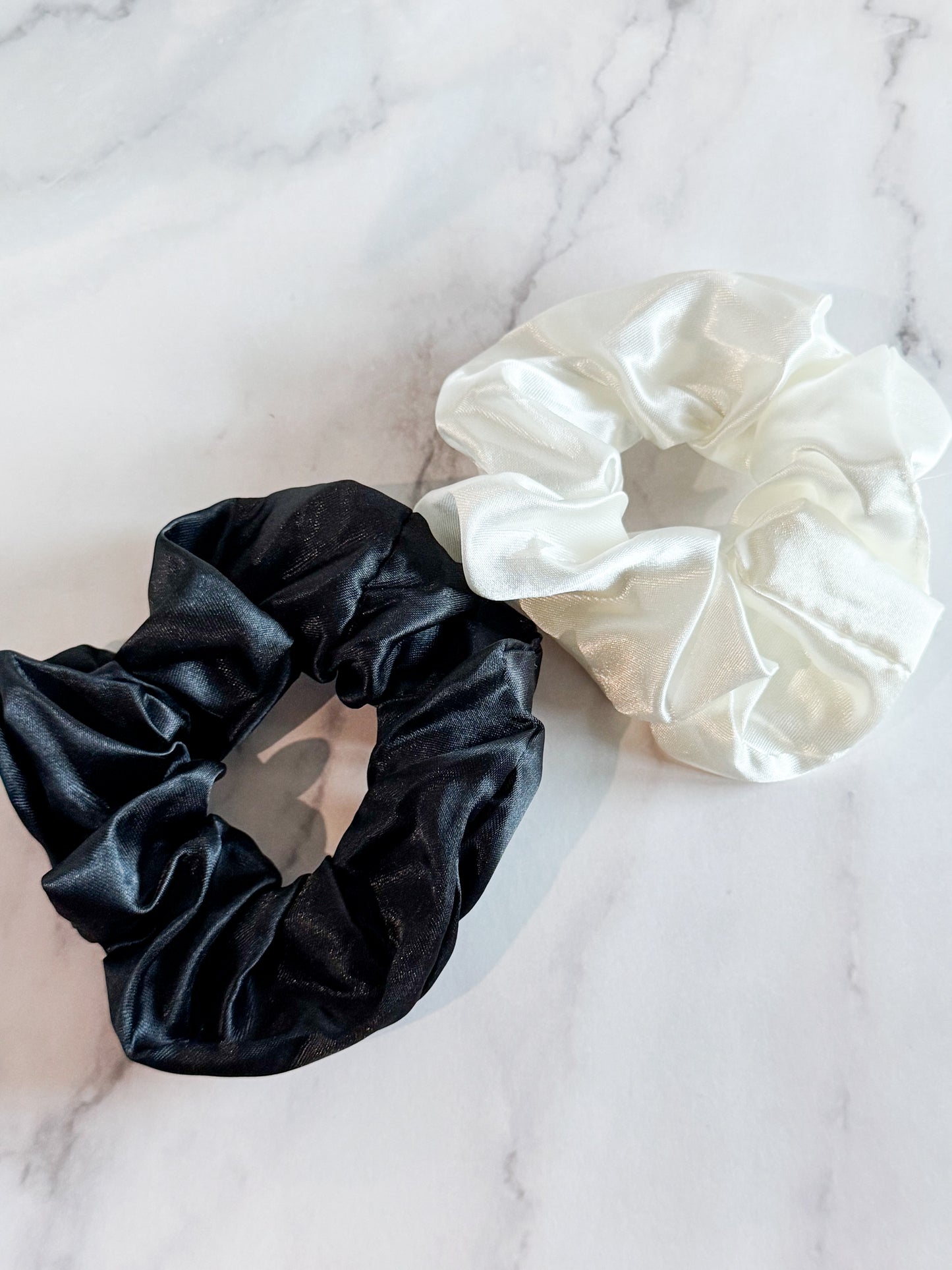hair scrunchies in black & white