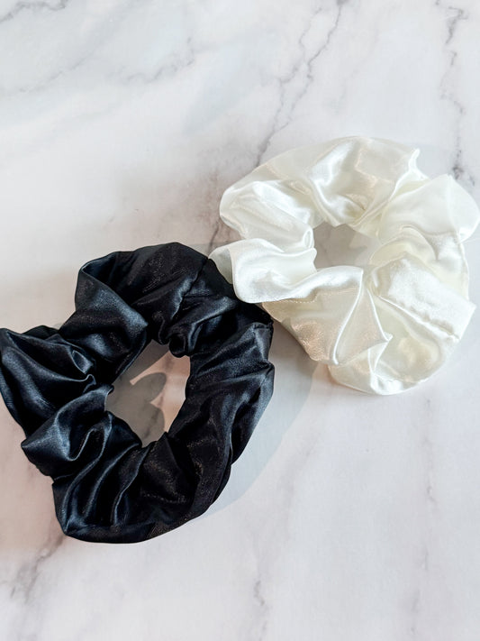 hair scrunchies in black & white