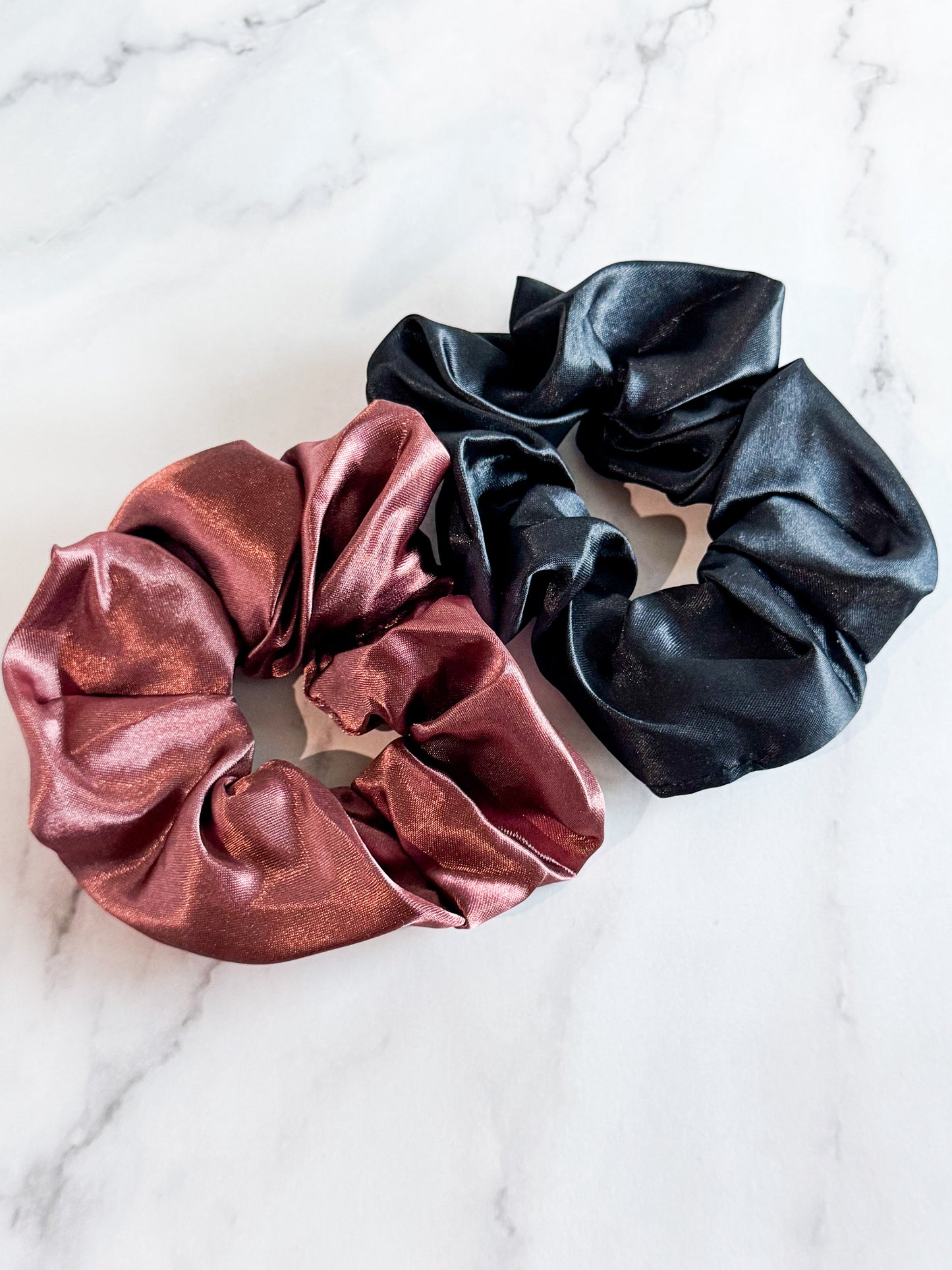 hair scrunchies in brick red and black