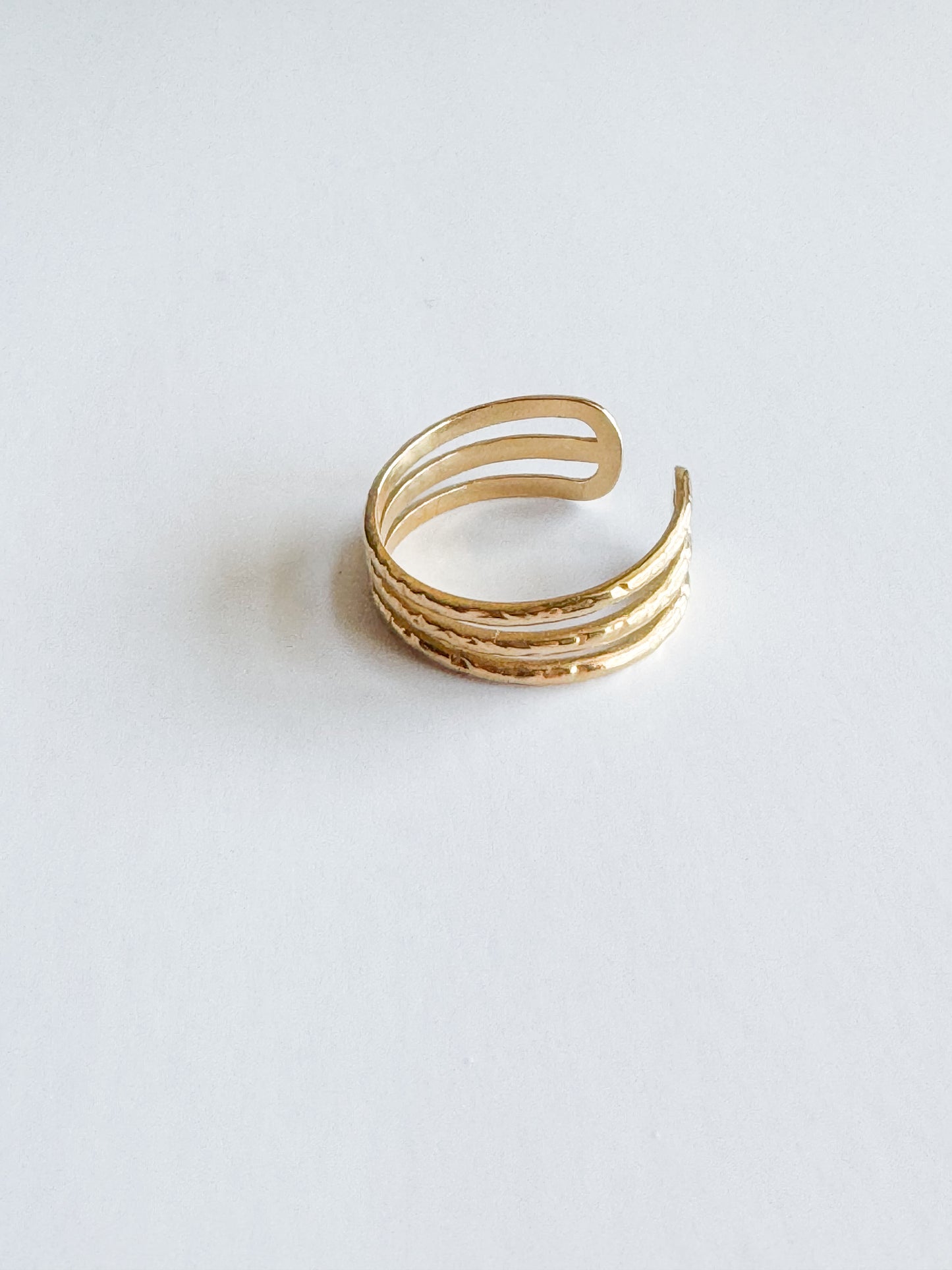 triple row gold ring
