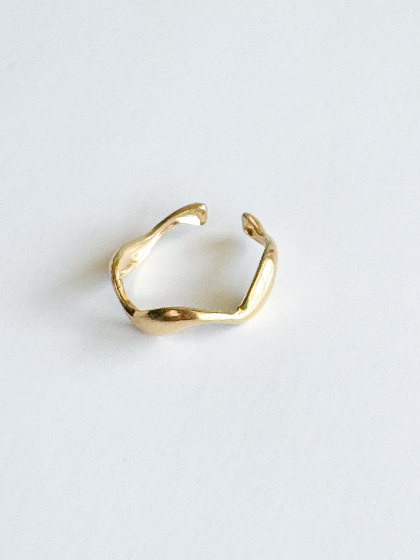 wavy gold ring