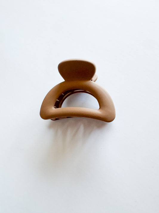 small semicircle hair claw in brown