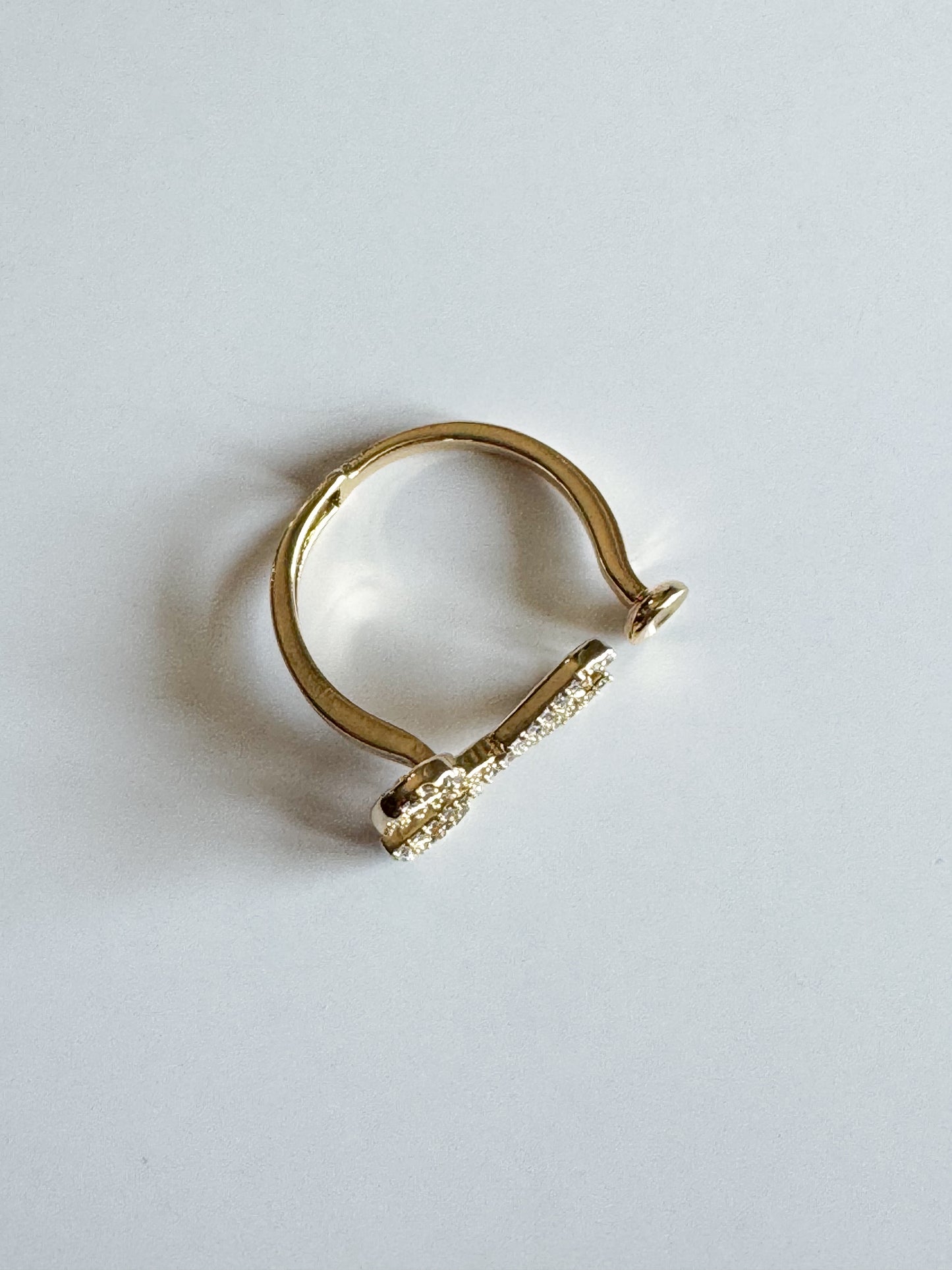 cz pave scissor gold ring