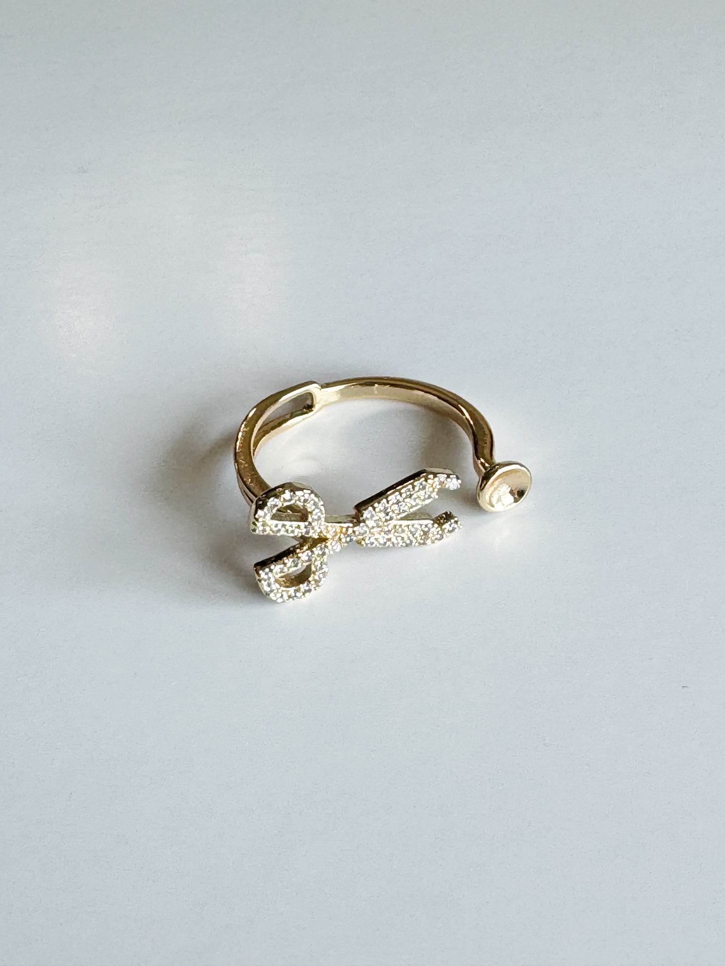 cz pave scissor gold ring