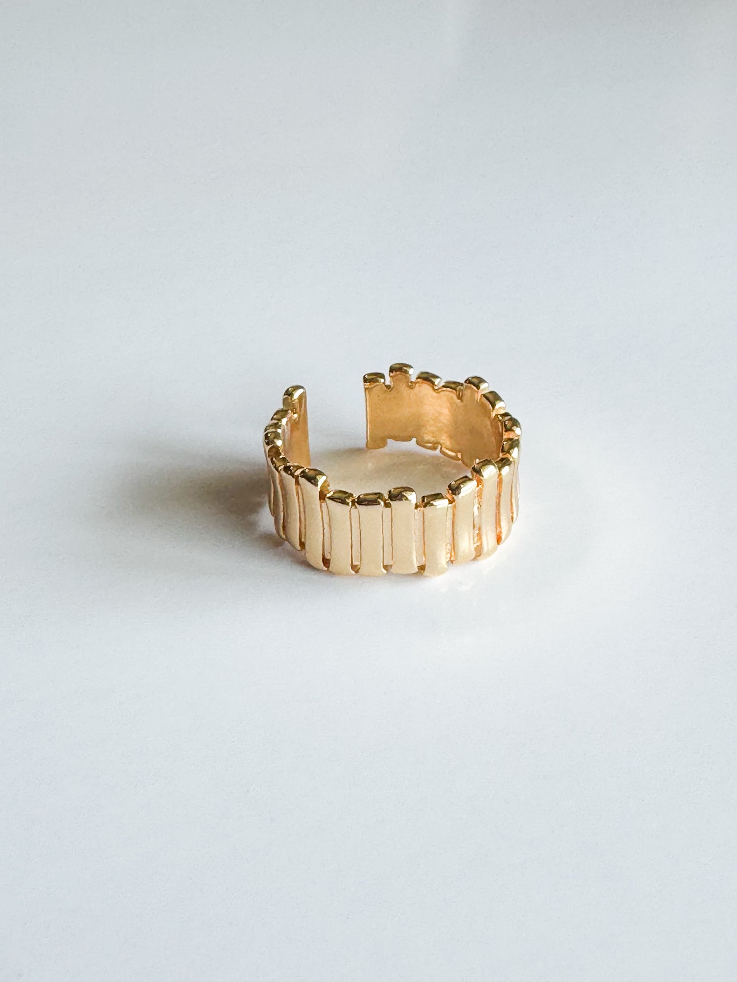 chunky gold ring