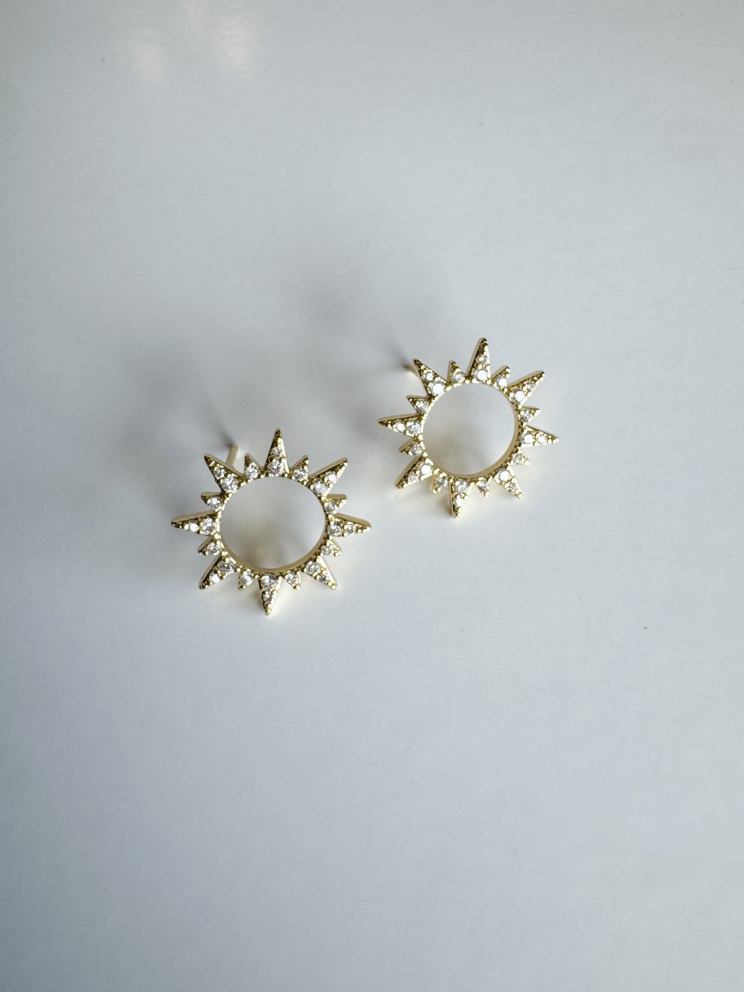 sun cz pave studs