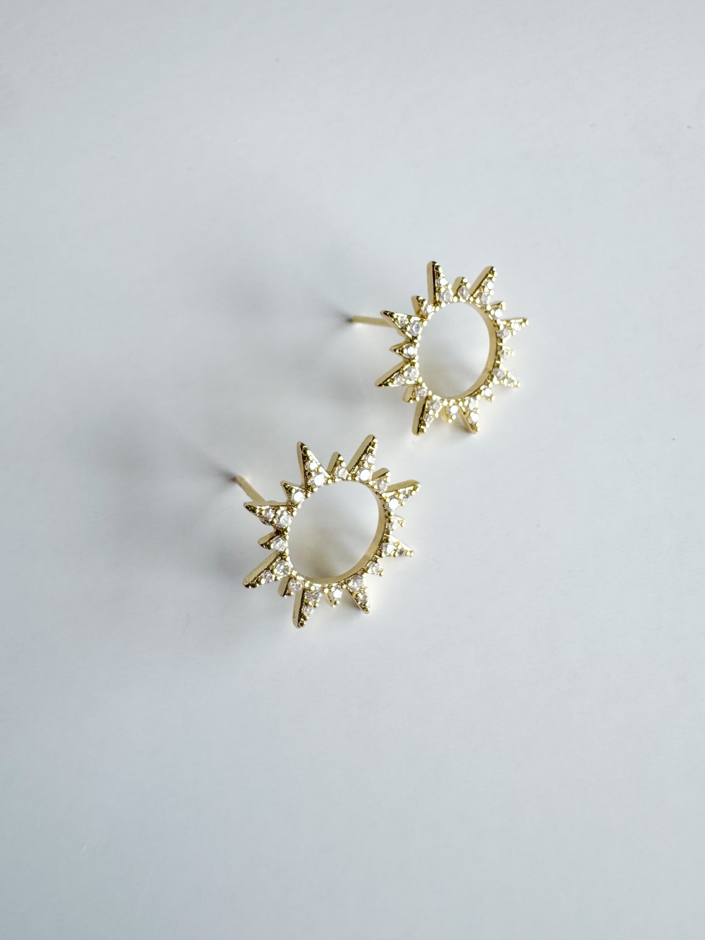 sun cz pave studs