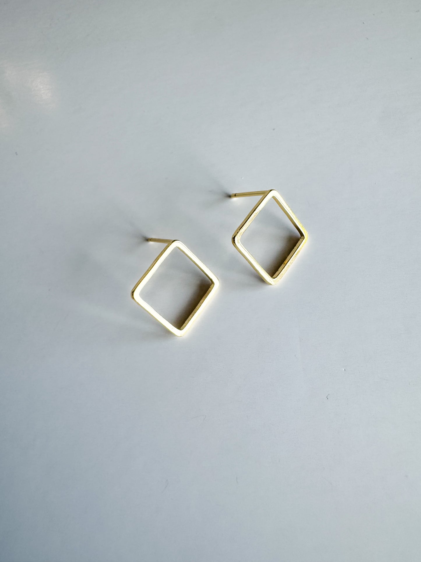 Diamond studs