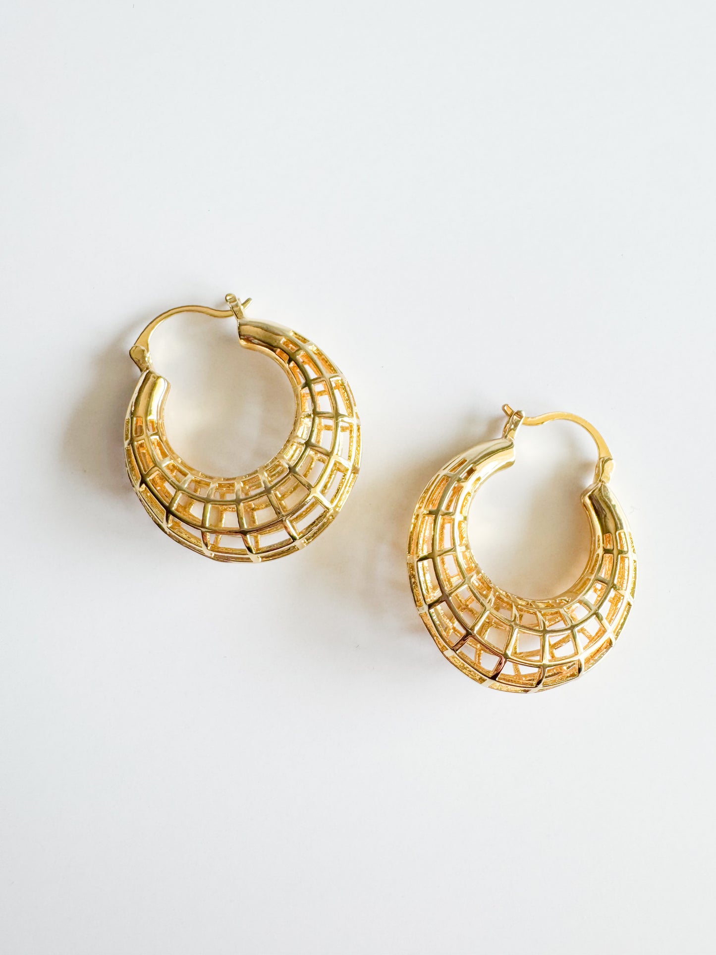 chunky mesh hoops in gold