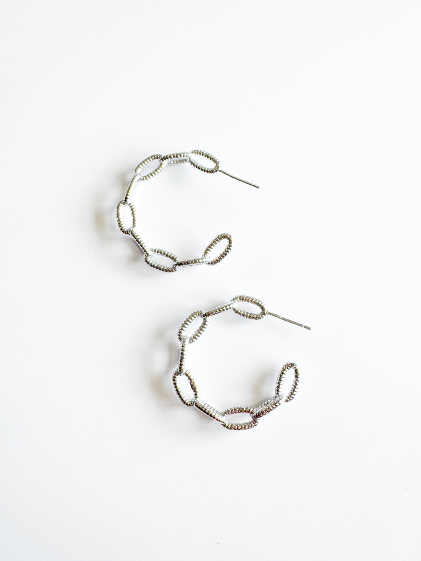 chain hoops in white gold