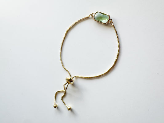 bracelet in light green
