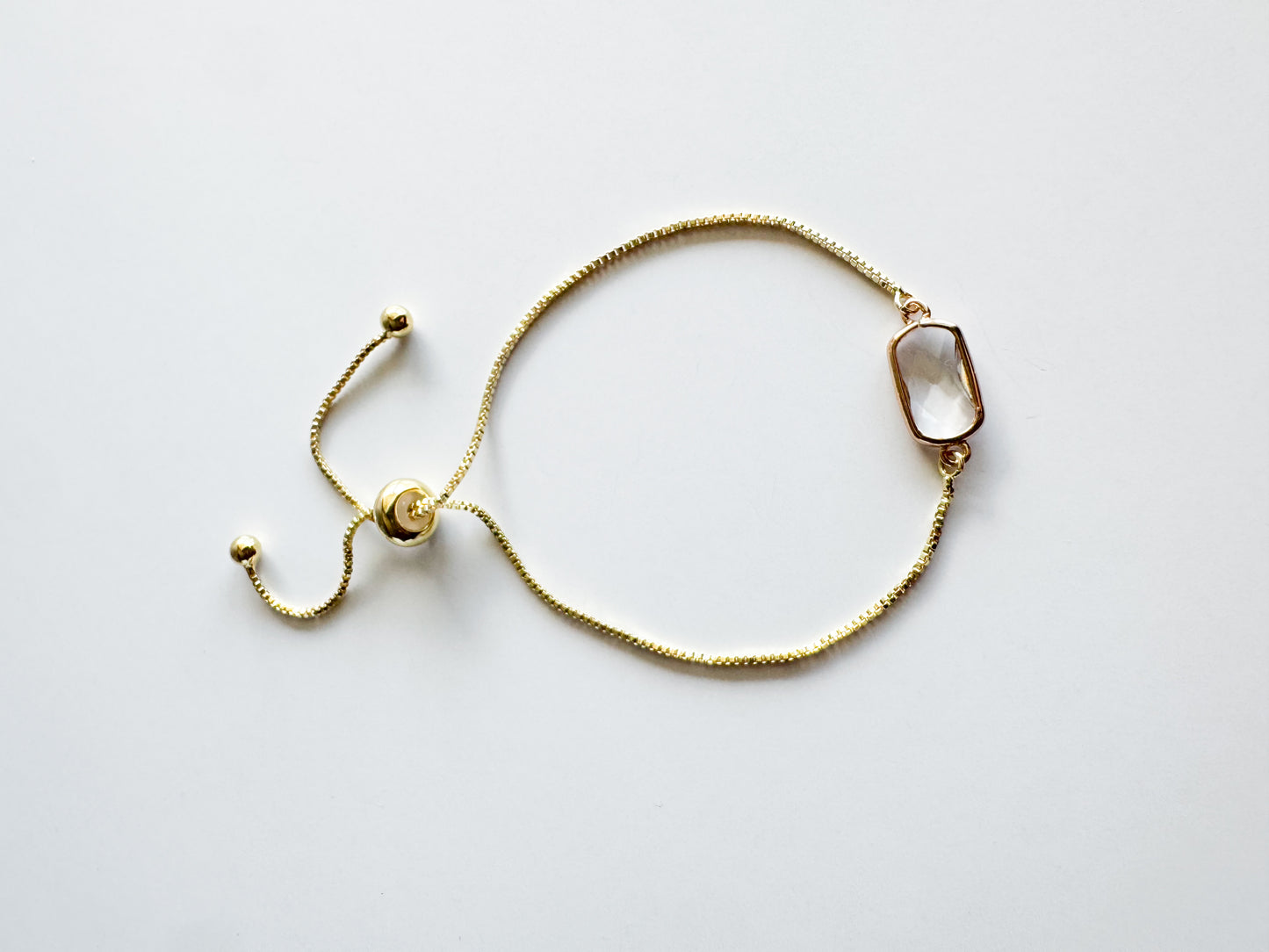 bracelet in clear glass