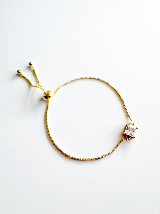 bracelet in clear glass