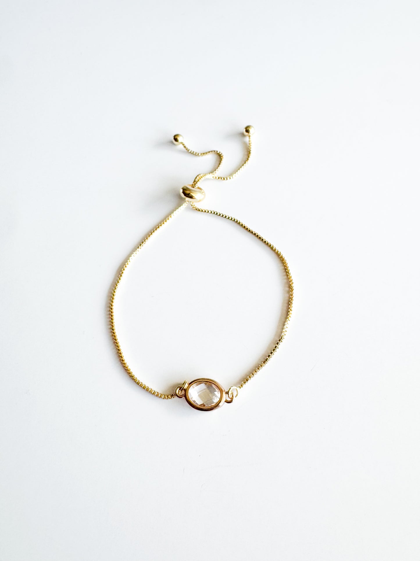 bracelet in clear glass