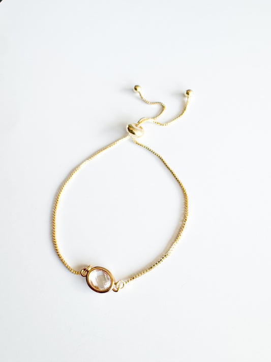 bracelet in clear glass