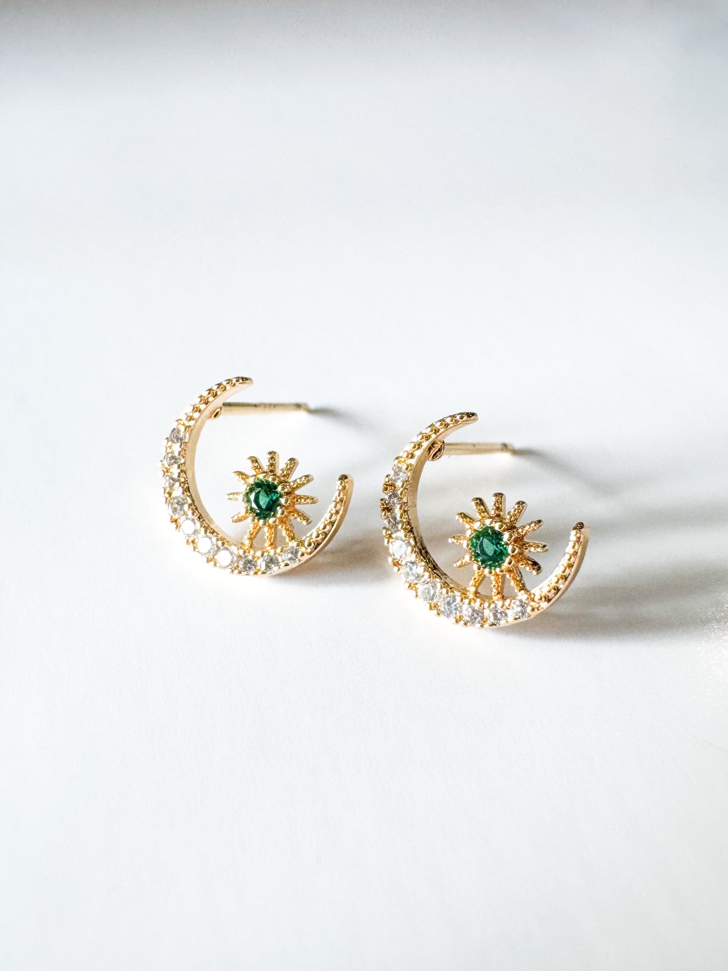 mini cubic zirconia sun & moon gold studs