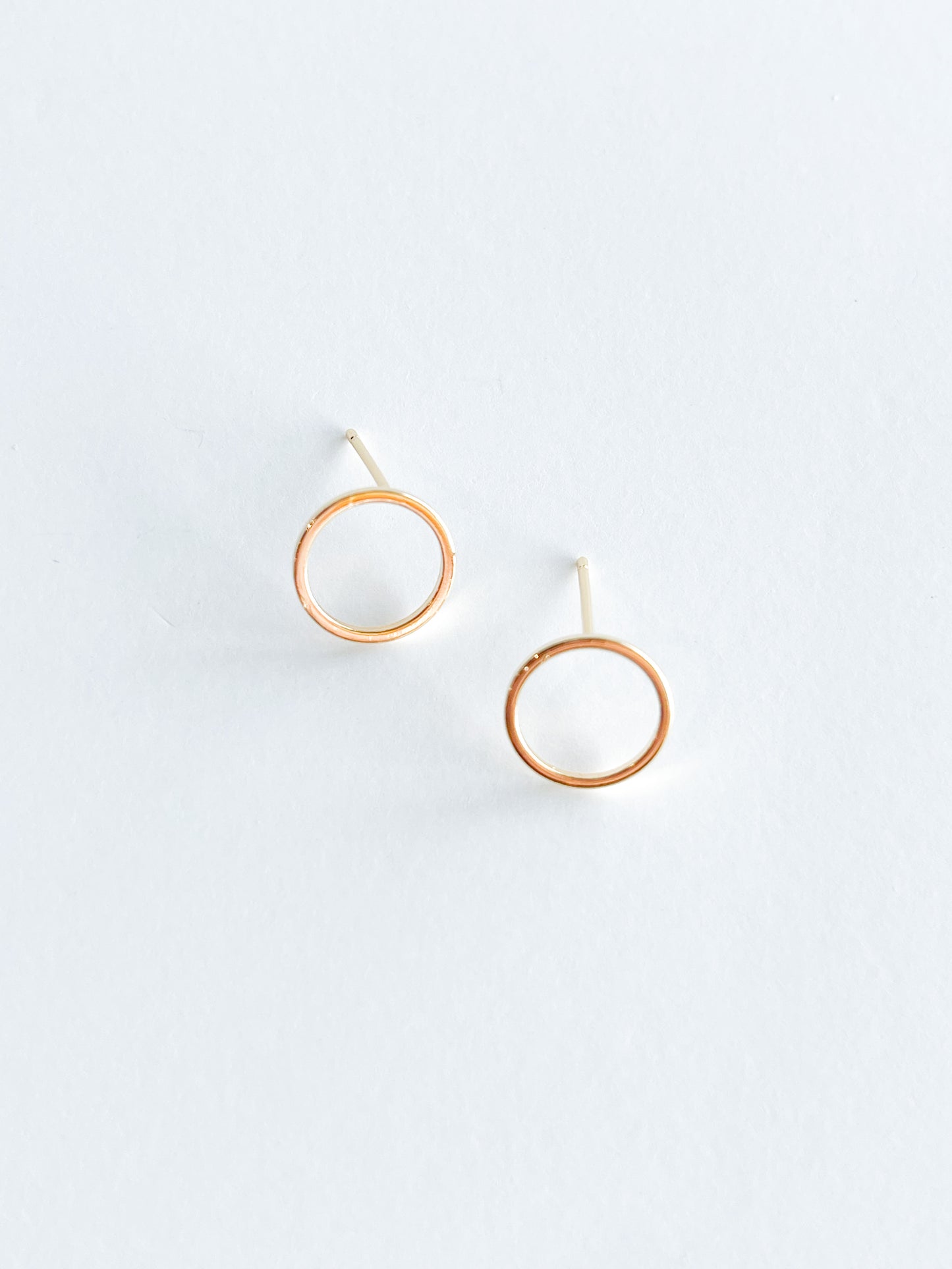 circle studs