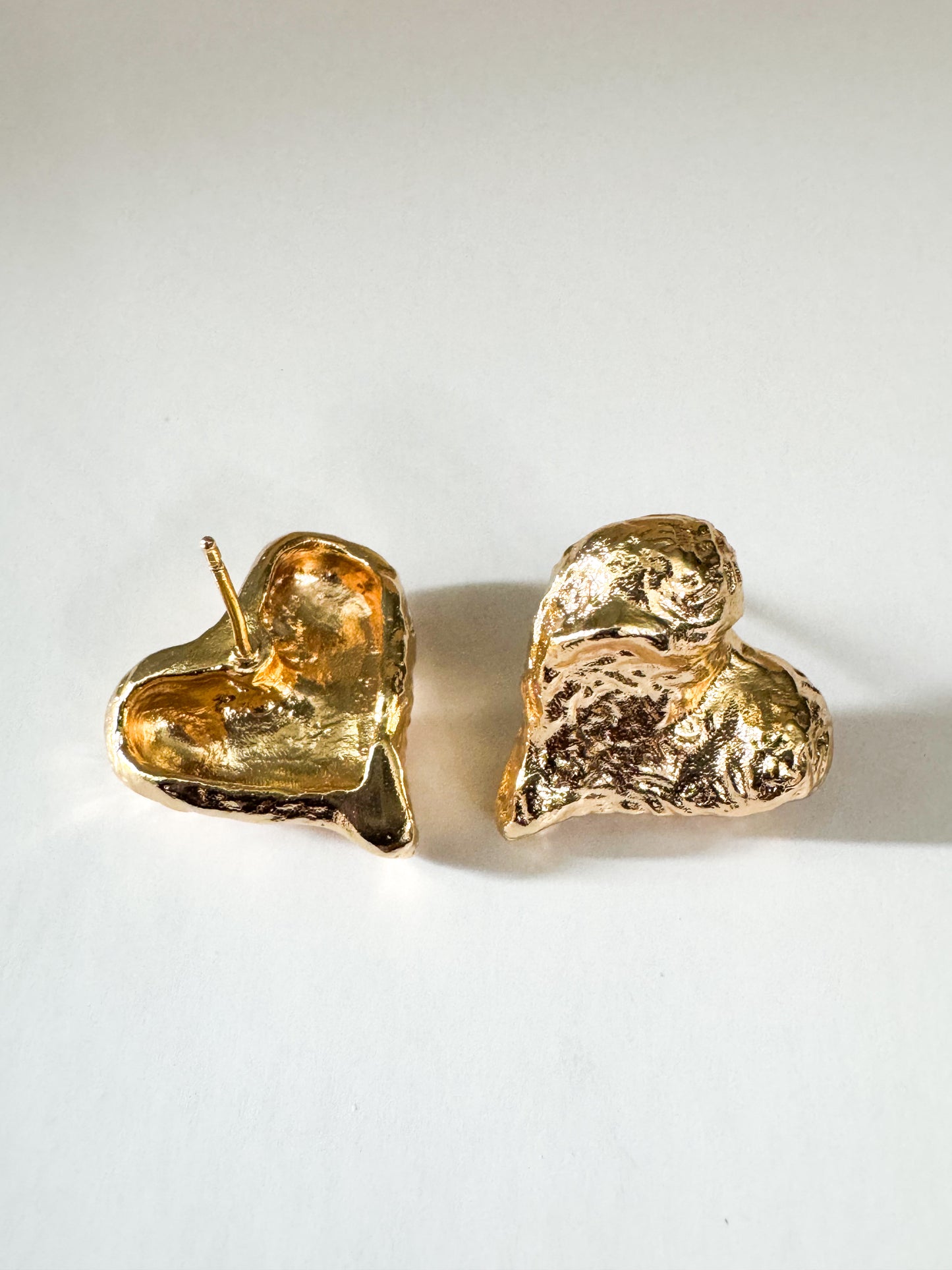 gold hammered heart studs